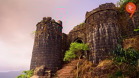 Fort Stays Banned on December 31 Across Pune District