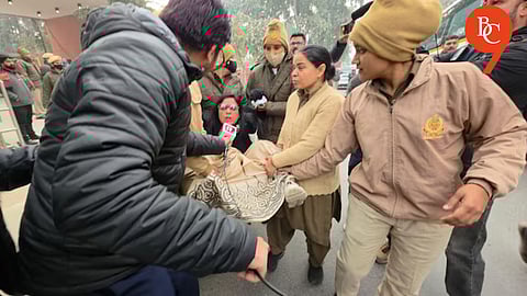 From ‘peaceful’ to screams Trinamool MPs clash with police outside Amit Shah’s office