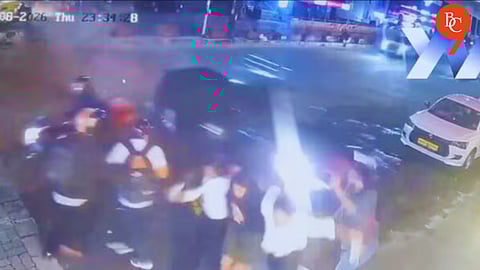 Drunk Driver Rams Car into Bengaluru Restaurant Wall, Pedestrians Narrowly Escape; Caught on CCTV | WATCH