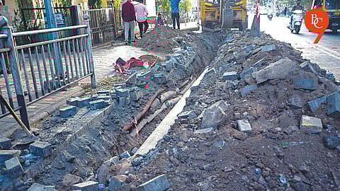Gas Company Officials, Contractor Booked for Unauthorized Road Digging in Pune
