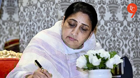 Pune: Sunetra Pawar Files Nomination for Baramati Bypoll, Gets Emotional Remembering Ajit Pawar