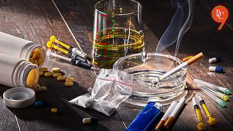 Pune Police Bust Illegal Hookah Parlour in Viman Nagar Hotel, Seven Booked