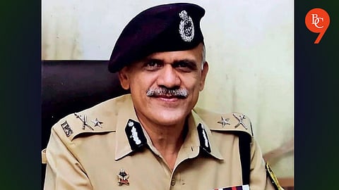 Pune: DGP Sadanand Date Reviews Policing, Focuses on Cybercrime, Juvenile Offences and Traffic