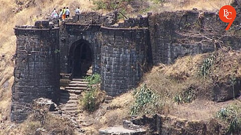 Pune: Woman Dies by Suicide After Jumping from Bastion at Sinhagad Fort