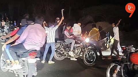 Pune: Three Arrested for Creating Panic With Weapons and Loud Bullet Noise in Dive Ghat