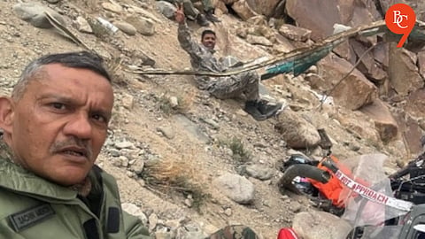 ‘Proud or Shameful?’: Army Officers’ Selfie After Surviving Cheetah Helicopter Crash Near Leh Sparks Debate
