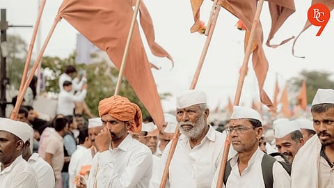 Pandharpur Wari 2026: Warkaris Struggle for Water in Pune as Supply Falters at Camps