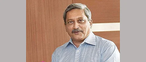 Parrikar suffering from advanced pancreatic cancer, in US for treatment