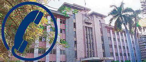 Call 9043271003 for Pothole Complaints: Helpline Launched by PMC