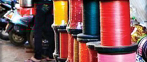 Despite ban, Chinese manja injures youth