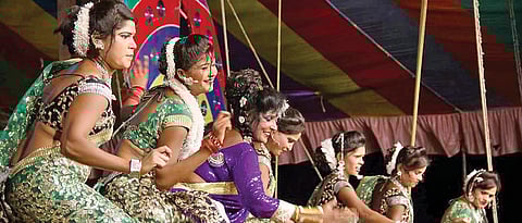 Tamasha artistes hit hard due to MCC