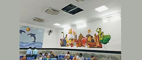 AC Missing In Upper Class Waiting Room At Pune Station