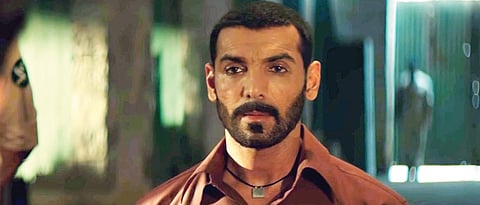 Romeo Akbar Walter: Why so serious? (Reviews)