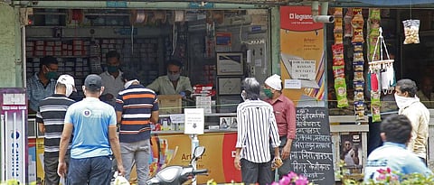 Maharashtra: Closure time of shops now extended by two hours