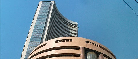 Stocks succumb to late sell-off; rupee, oil prices weigh