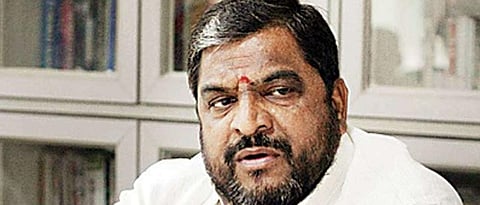 Milk agitation: Raju Shetti spreading false information about milk powder imports, alleges former agriculture minister