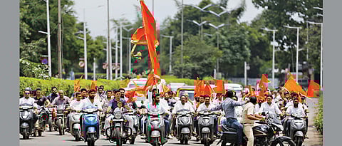 Maratha agitation cripples city, State