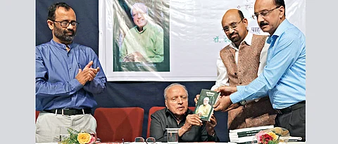 Sadhana Prakashan released book about MS Swaminathan