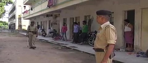 35 FIRs against attackers on migrants in Gujarat, 450 detained