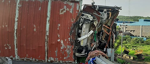 Two die in accident on Mumbai-Pune expressway
