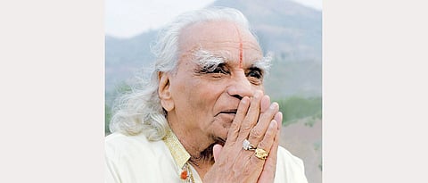 The synergy of Yoga & Physiotherapy with Yogacharya Dr BKS Iyengar