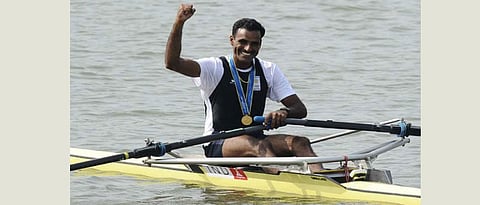 Bhoknal, Swaran finish 1-2; Army dominates 2000m races