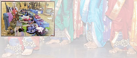 Tamasha artistes are struggling for recognition