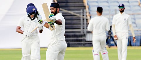 Captain Fazal leads Vidarbha fightback
