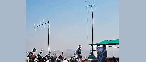 Ham radio operators to meet at Vetal Tekdi for hilltopping