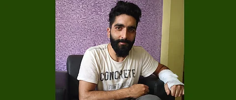 'Tujhe Kashmir bhej denge': Kashmiri journalist in Pune beaten up