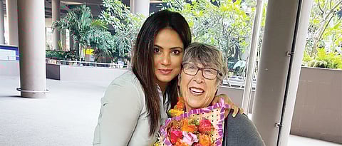 Neetu Chandra makes American octogenarian’s dream come true