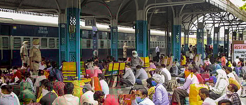 Over 15 lakh migrants have returned to Uttar Pradesh so far in 1,174 trains