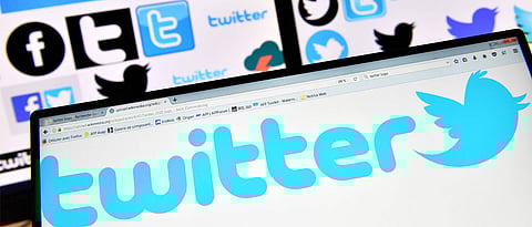 Big B loses over 4 lakh followers on Twitter, SRK, Salman over 3 lakh