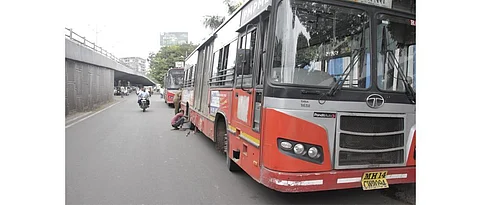 Munde raises bus frequency, brings in buses for women