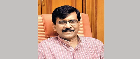 Sanjay Raut's cartoon may create differences in BJP Sena alliance