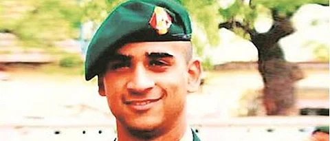 Major Anuj Sood killed in Handwara encounter cremated in Chandigarh