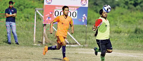 Champions Spicer Adventist University begin with victory