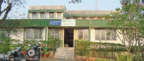 Alumnus and social organisations demand reopening of hostel for Karve Institue of Social Service students
