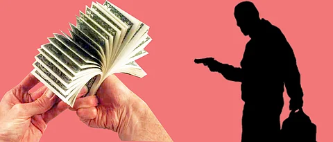 Elderly Extortion Case: Three Women Arrested, PSI Involvement Revealed
