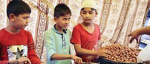 Come Ramzan, markets filled with aroma of delicacies