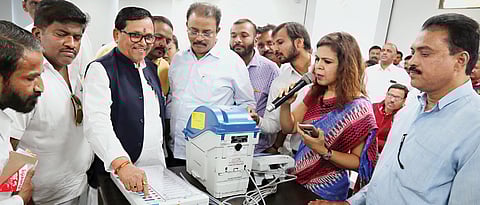 More than 7,000 EVMs with VVPAT to be used for Pune