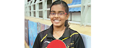 Disha walks home with U-18 TT title