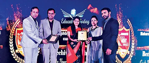 Clara Global School holds EVS exhibition