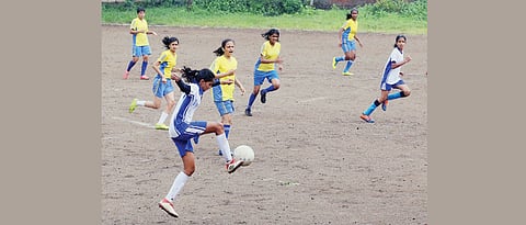 St Mary’s HS girls clinch U-14 title