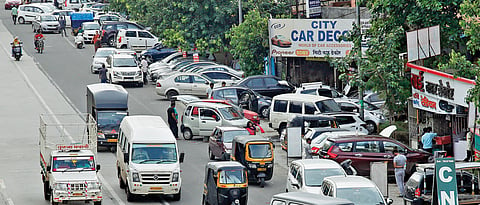 Traffic snarls a concern for commuters