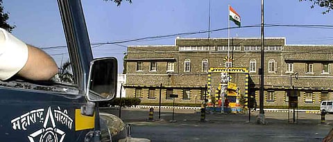 Life Convict Escapes from Yerawada Open Prison, Search Underway