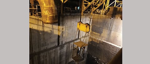 9 dead in elevator collapse