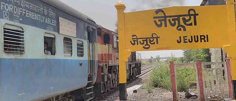 Jejuri station to resemble temple