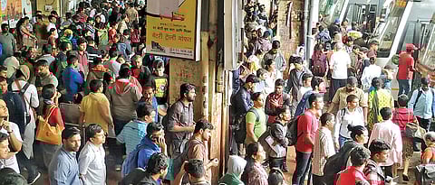 Festive Congestion Chokes ST Stands