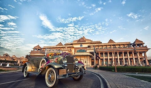 Luxury Car Rental Dubai: How Business Leaders Make a Statement at Global Conferences